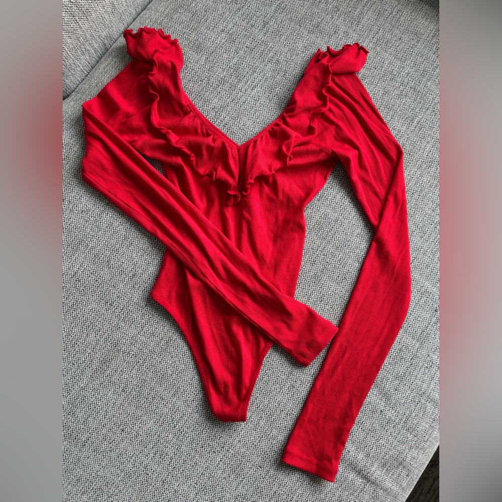 Wilfred Red Ruffled Long Sleeve Bodysuit